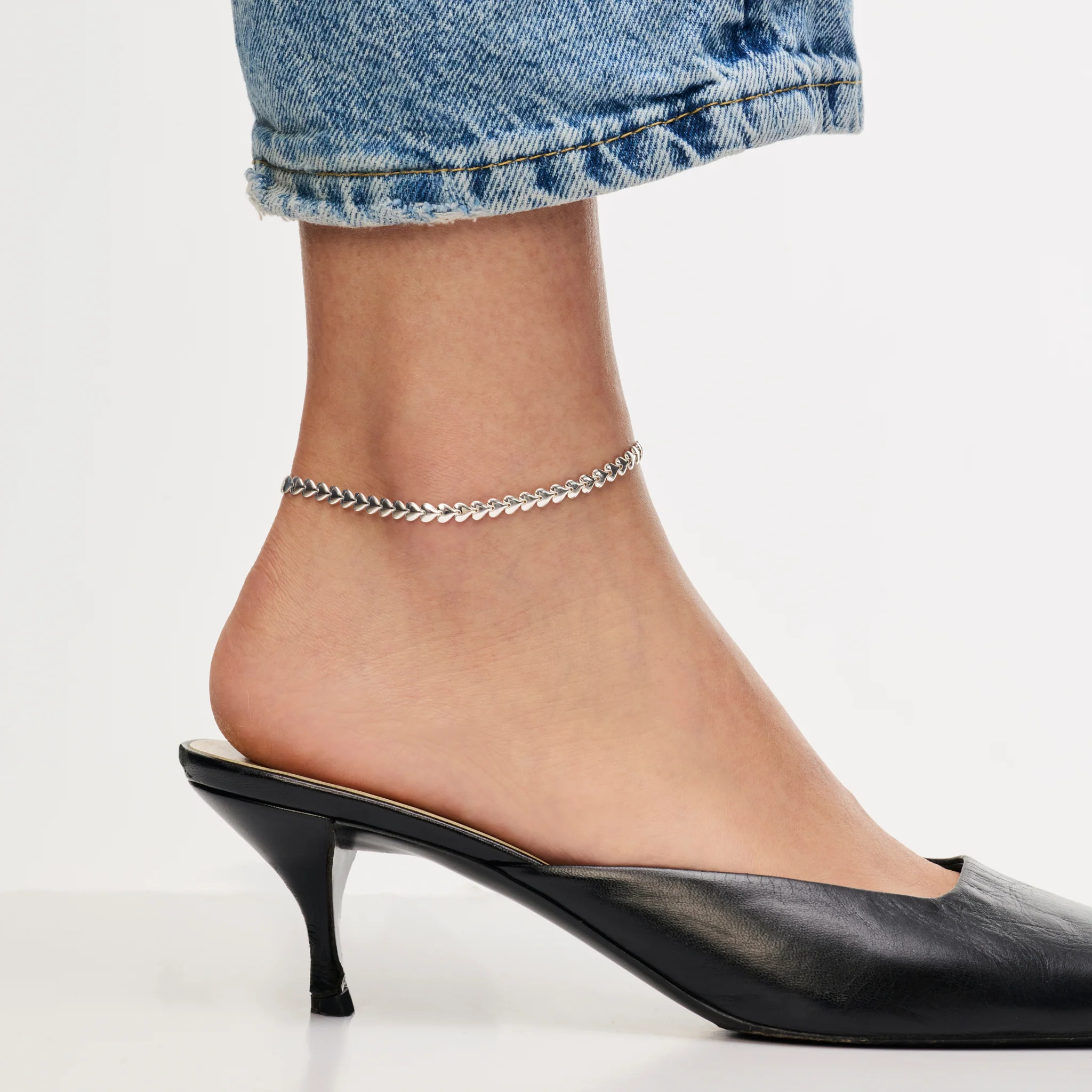 Heart String Chain Anklet - Image 5